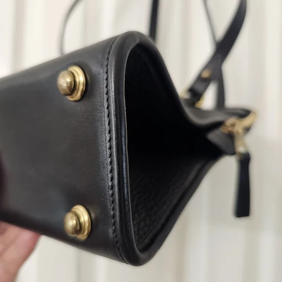 Dooney & Bourke Shoulder Bag - Picture 9 of 13